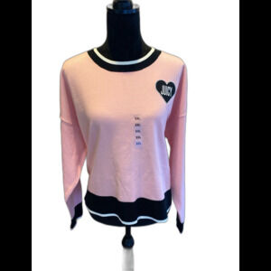 NEW Juicy Couture Sweater Size XXL 2X
Cropped Pullover Crewneck Pale Soft
Pink